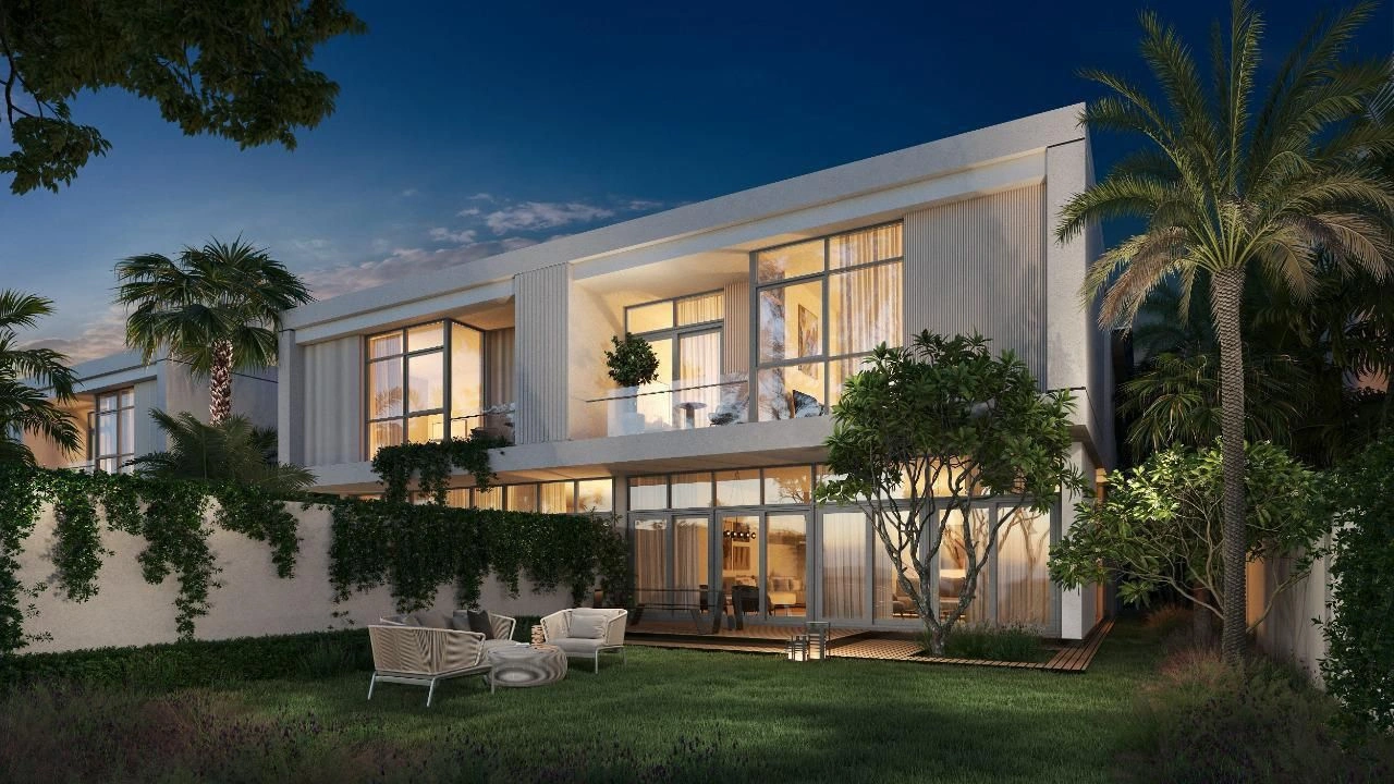 Luxury Beachfront Villas and Townhouses in Dubai
