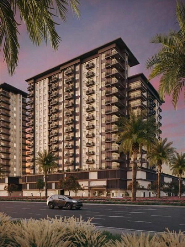 Luxury Residential Complex with Pool and Recreation Area in Dubai