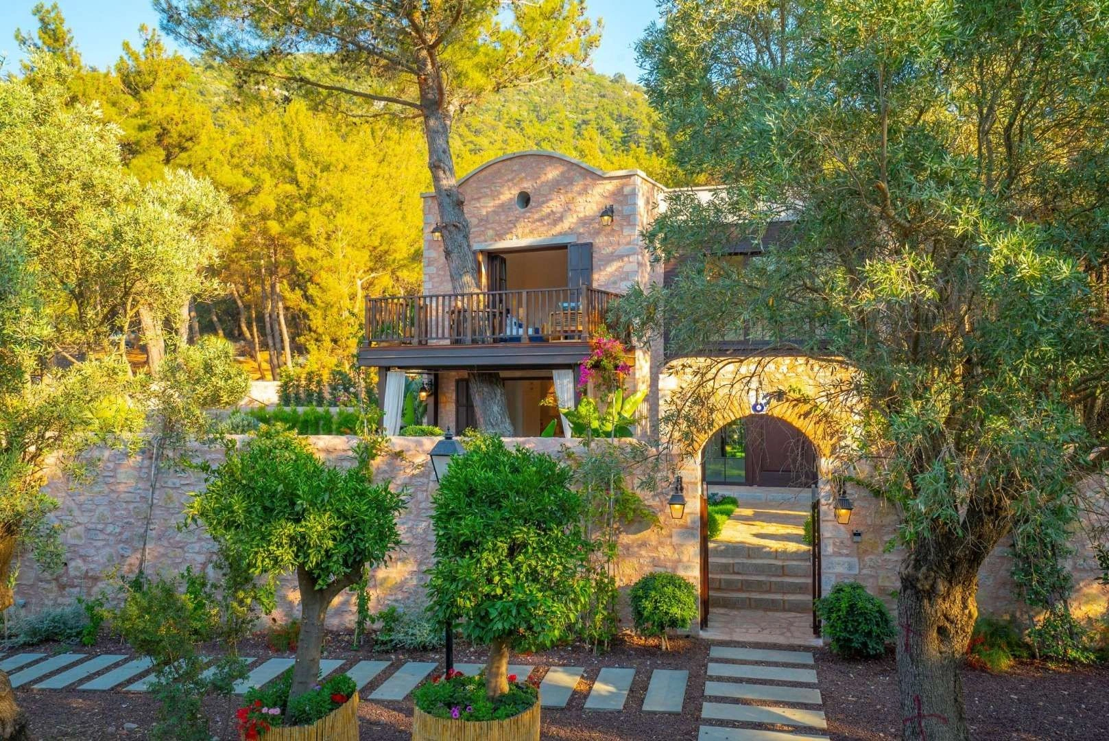 Complex of villas in Golturkbuku area of Bodrum