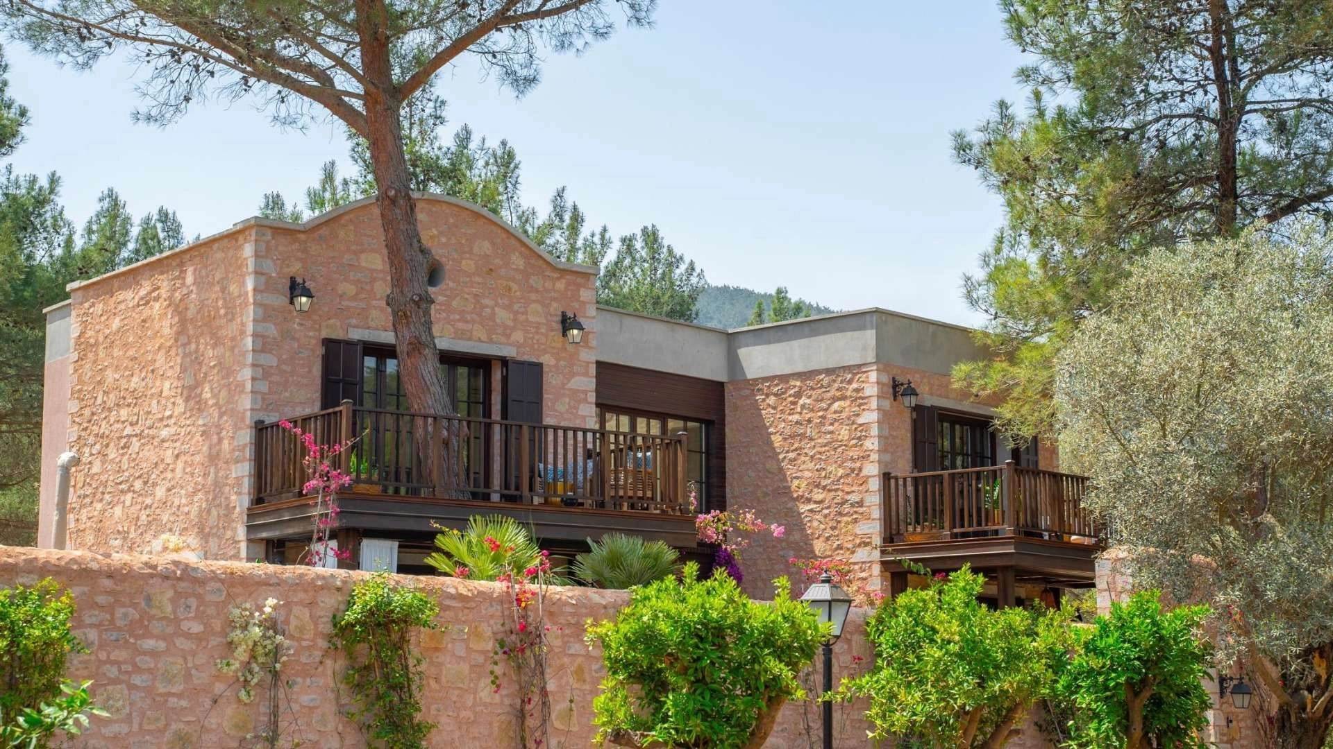 Complex of villas in Golturkbuku area of Bodrum