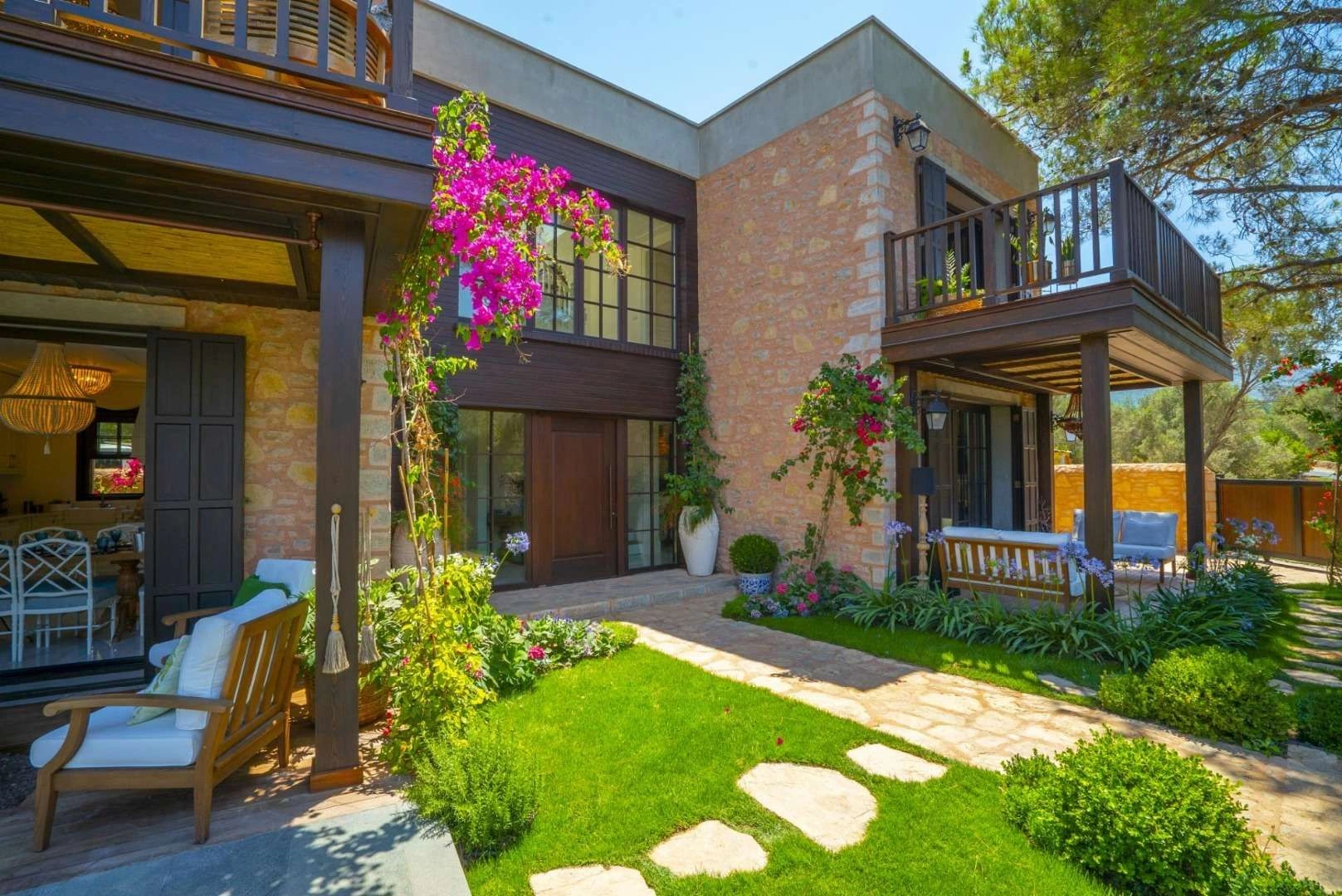 Complex of villas in Golturkbuku area of Bodrum