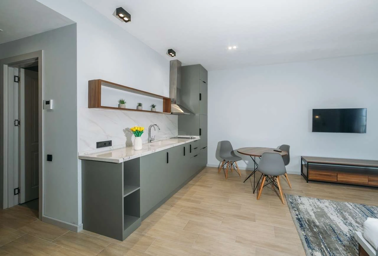 مجتمع منحصر به فرد پنج ستاره و چهار فصل در باتومی