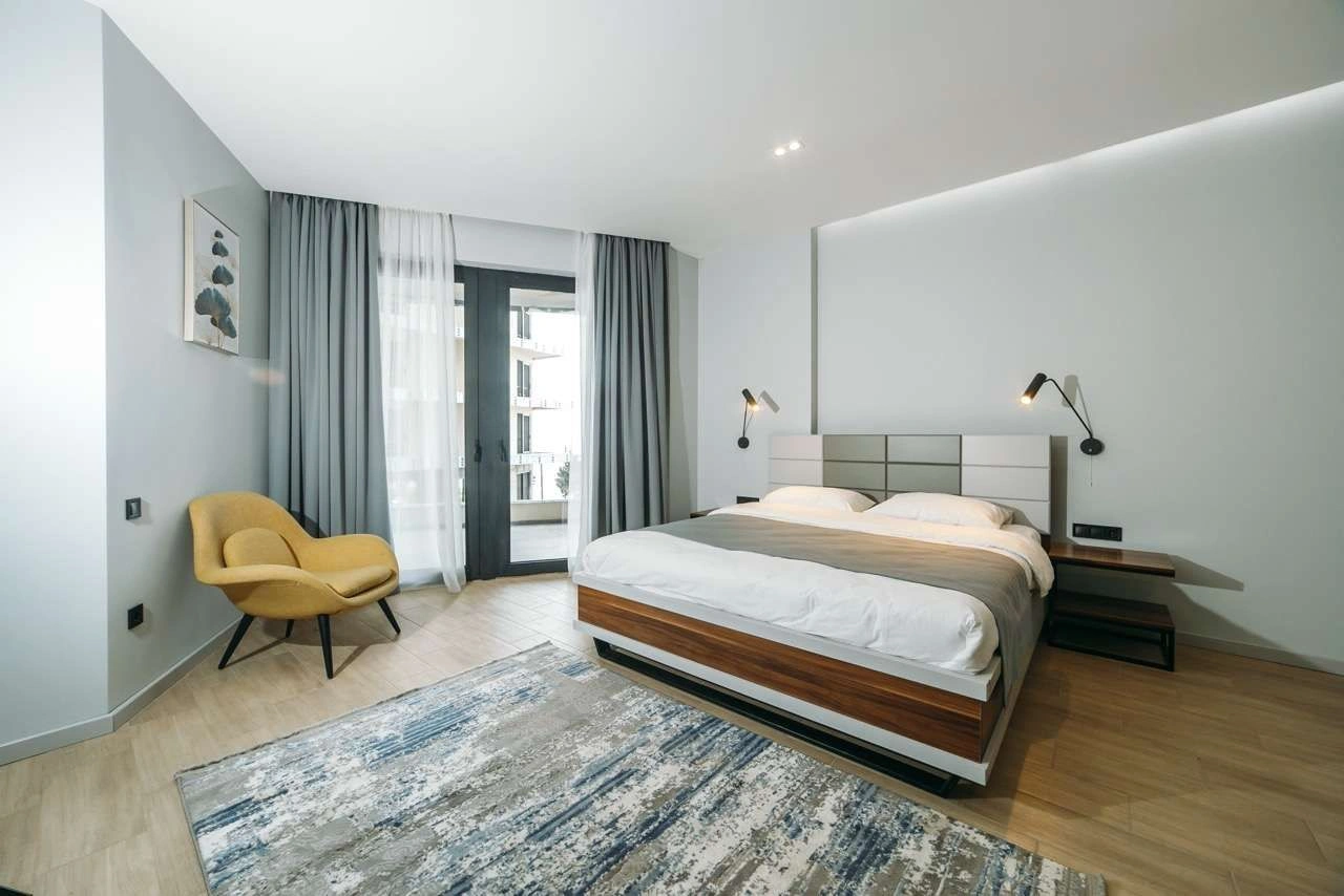 مجتمع منحصر به فرد پنج ستاره و چهار فصل در باتومی