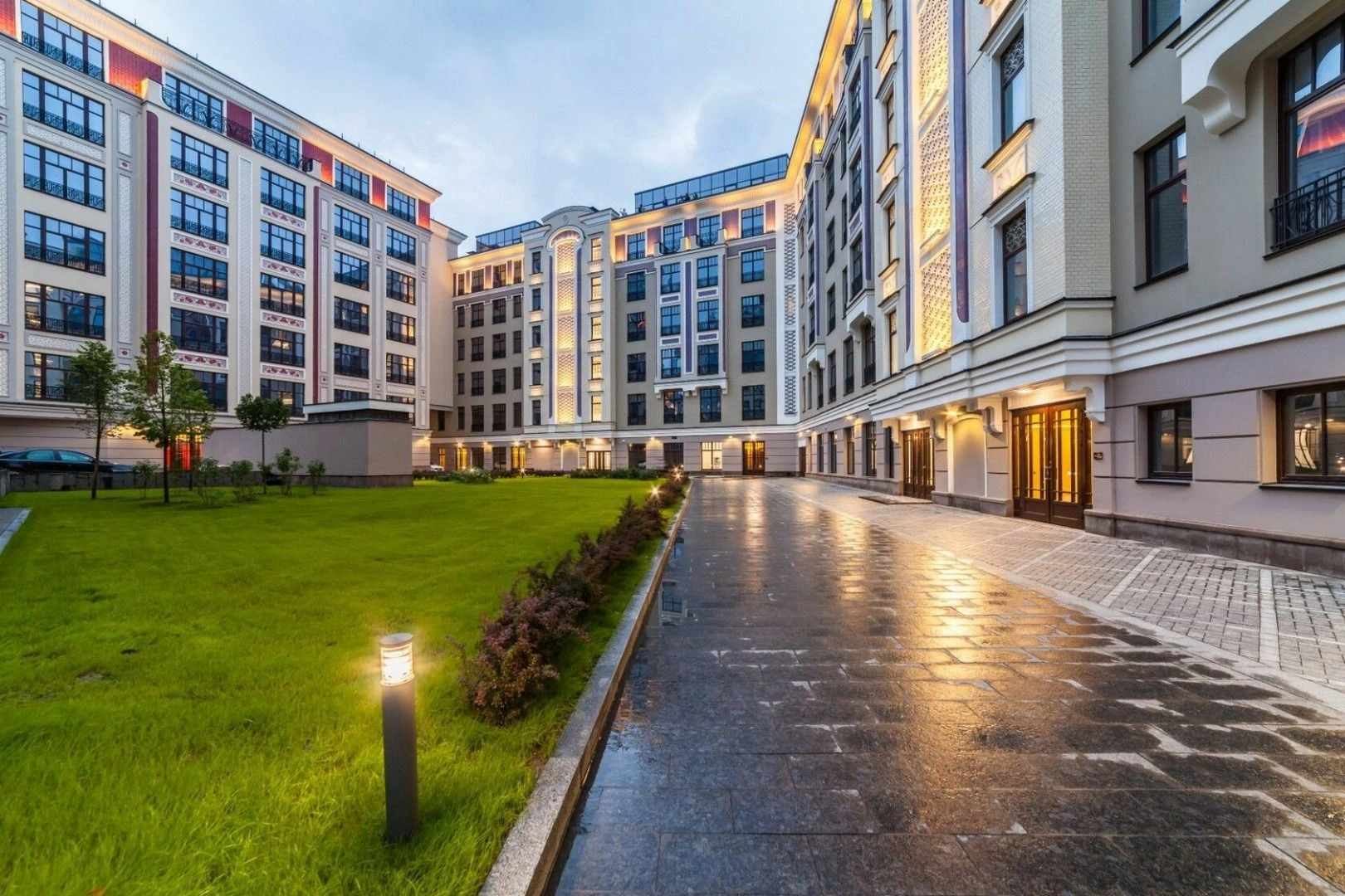 مجمع فاخر في حي ديلوكس بأربات، موسكو