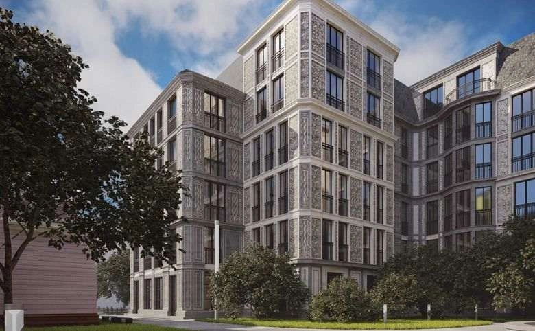 New format apartment building in the center of SPb