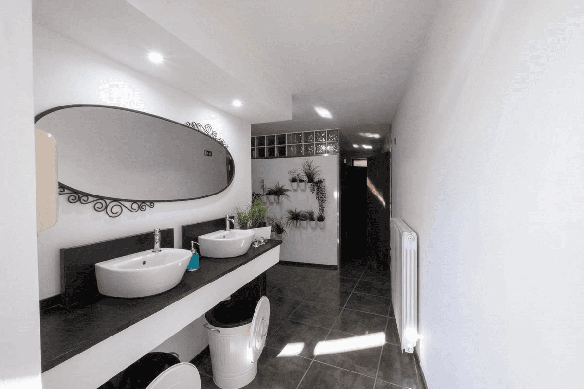 مزرعة مع منزل كبير في منطقة بورتو، البرتغال