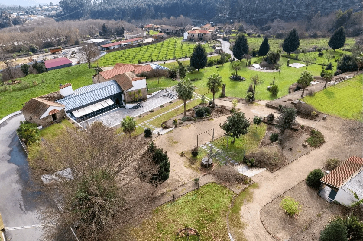 مزرعة مع منزل كبير في منطقة بورتو، البرتغال