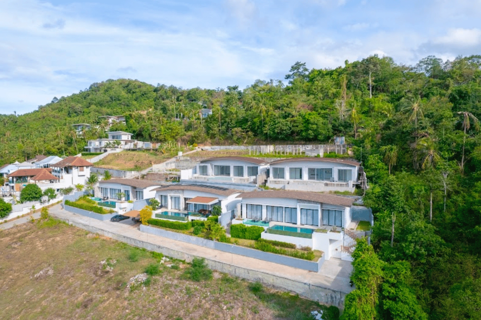 Complex of luxury villas in the center of Koh Samui