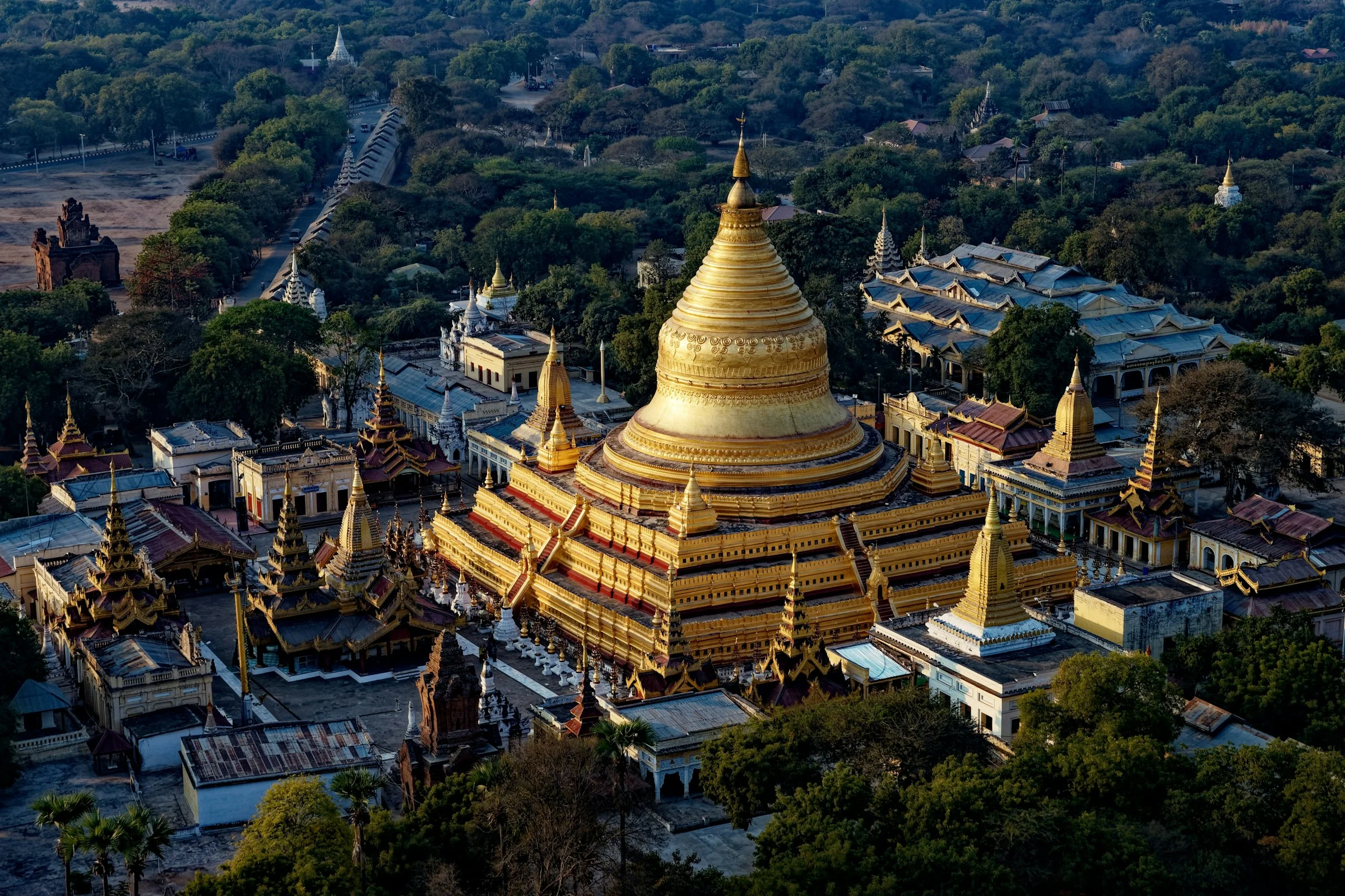 Découvrez le Myanmar – Excursions et Souvenirs Culturels | VelesClub Int.