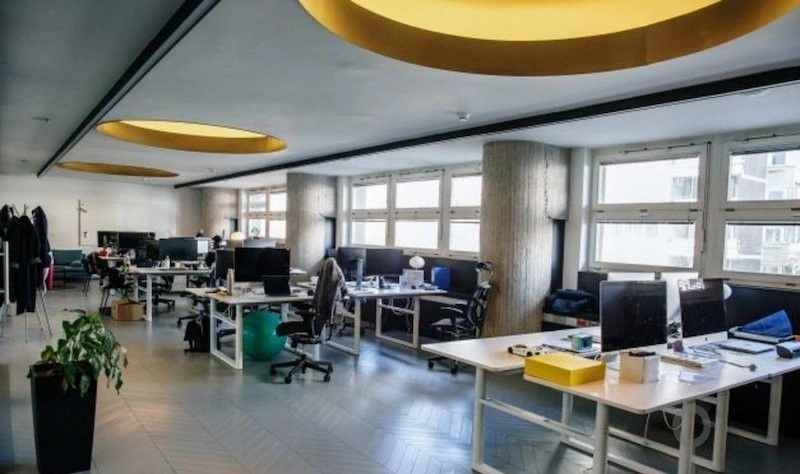 Achetez un bien immobilier commercial en Slovénie pour 3600k € ✅