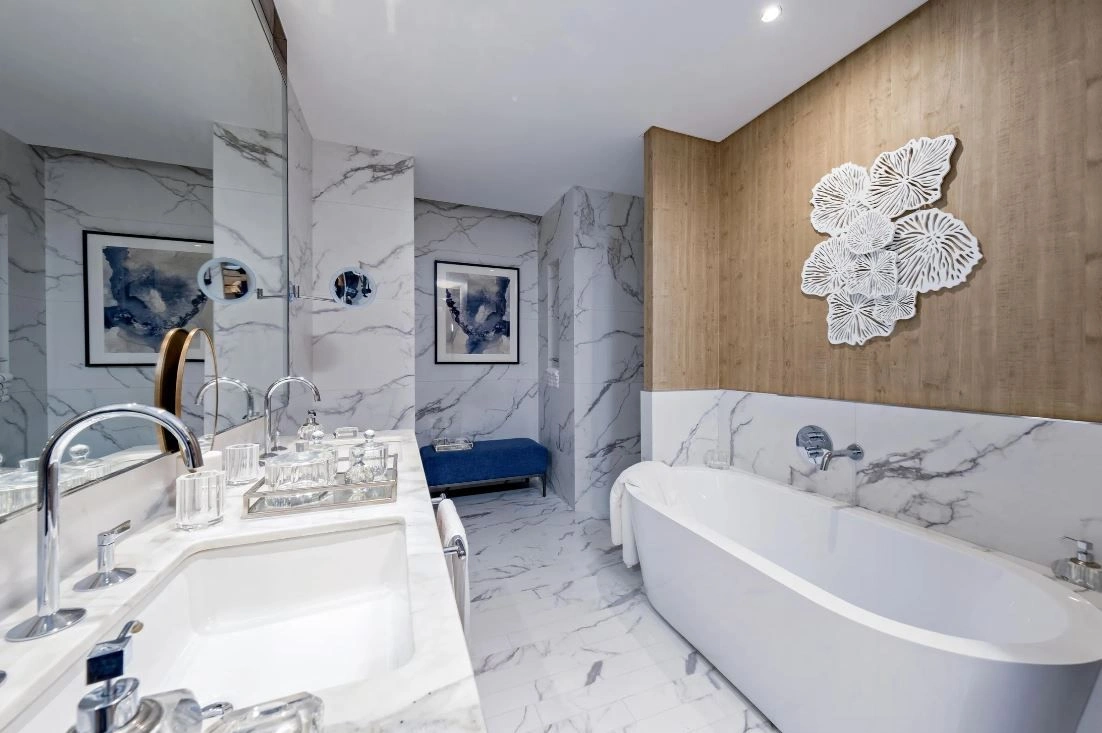 مجمع فاخر في منطقة المجا العمانية