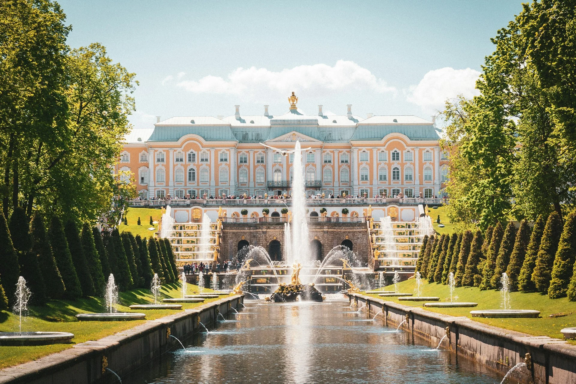 Buy Apartment & House from Owner in Russia – No Agent Fees | VelesClub Int.