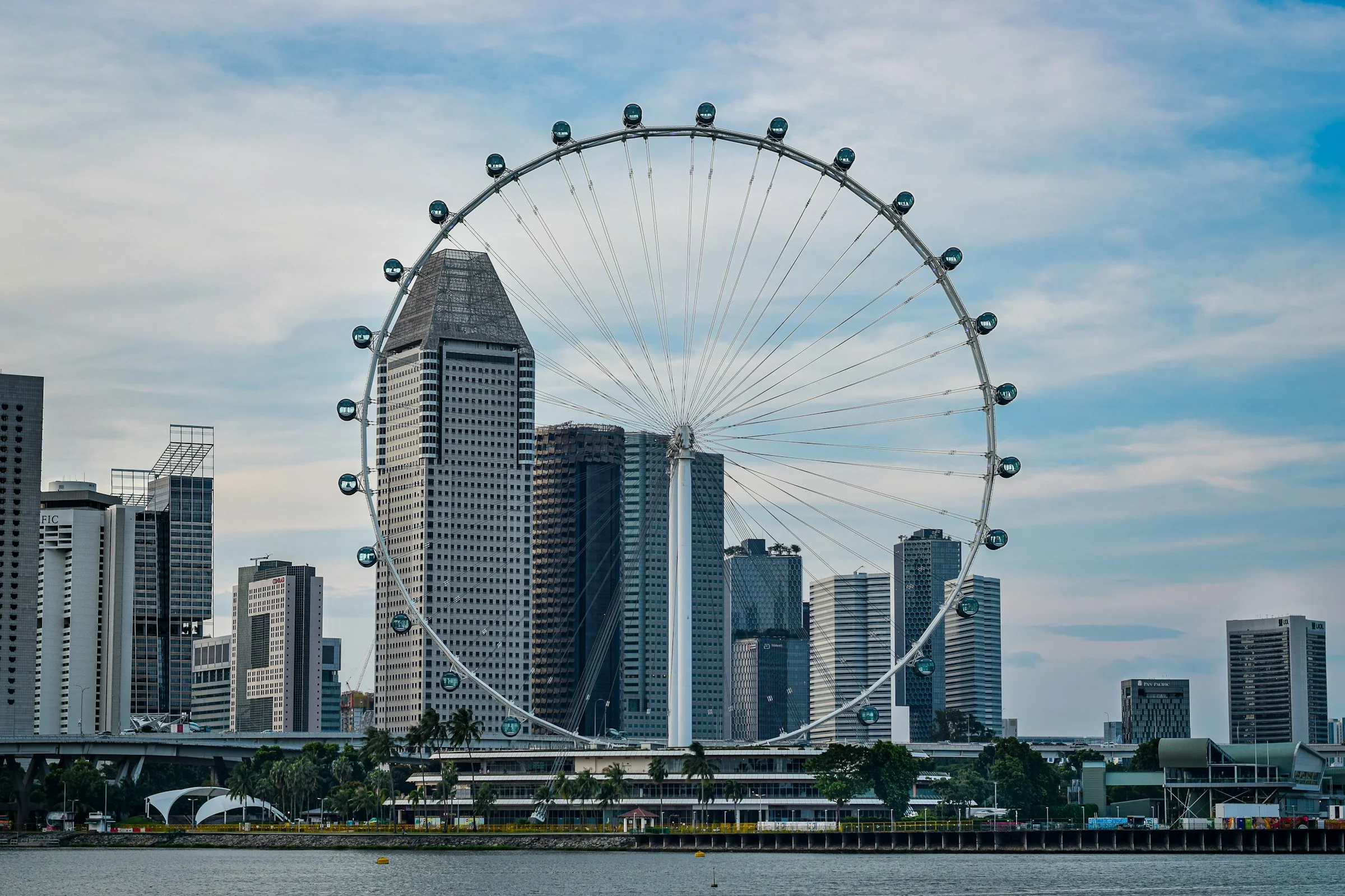Buy real estate for invest in Singapore City | VelesClub Int.
