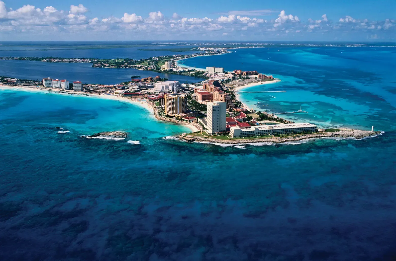 Investment and Recreation in the Mexican State of Quintana Roo