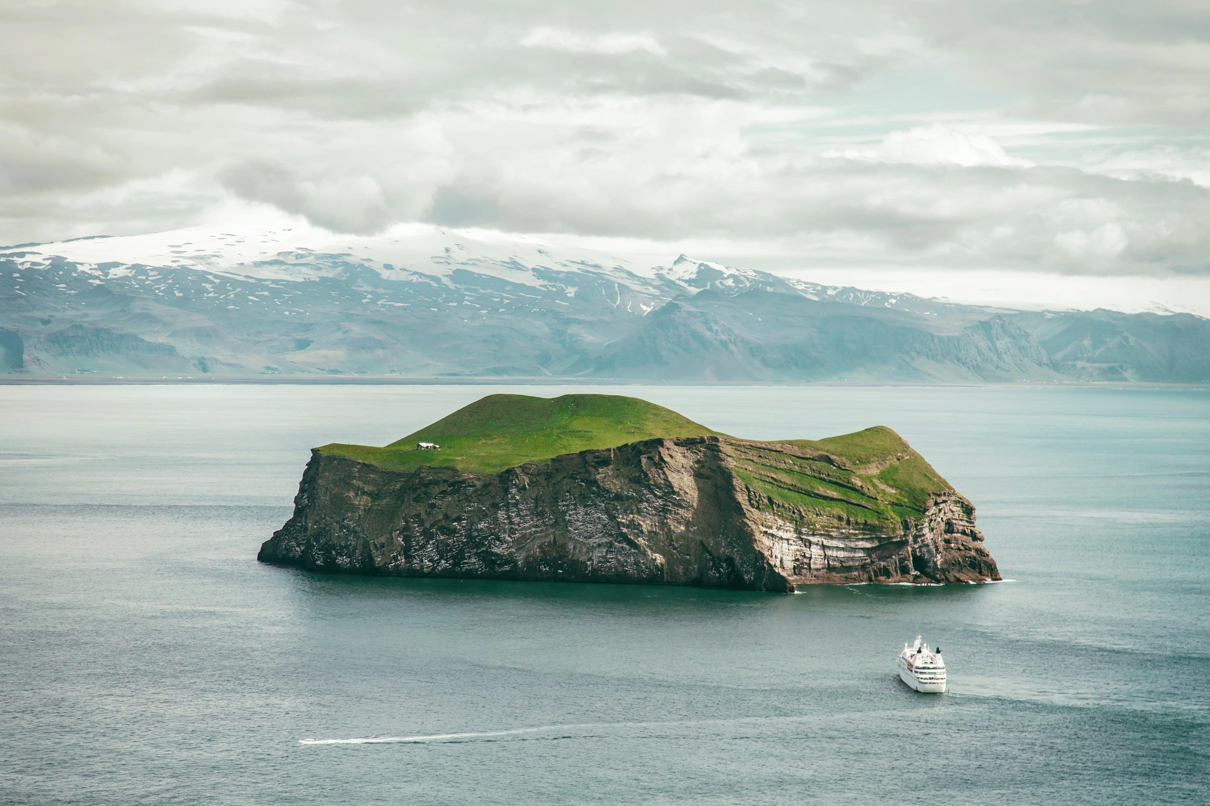 image city Vestmannaeyjar