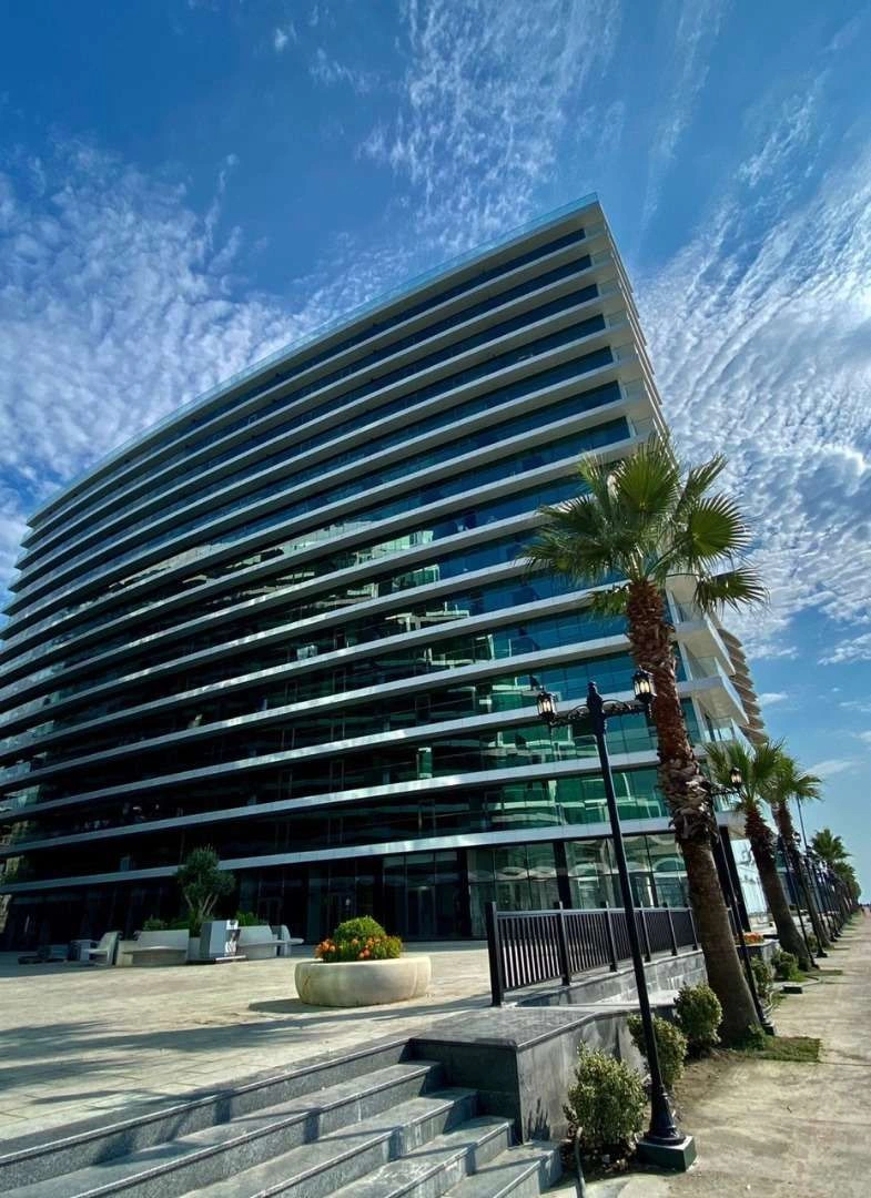 تنها مجتمع چندمنظوره لوکس در باتومی