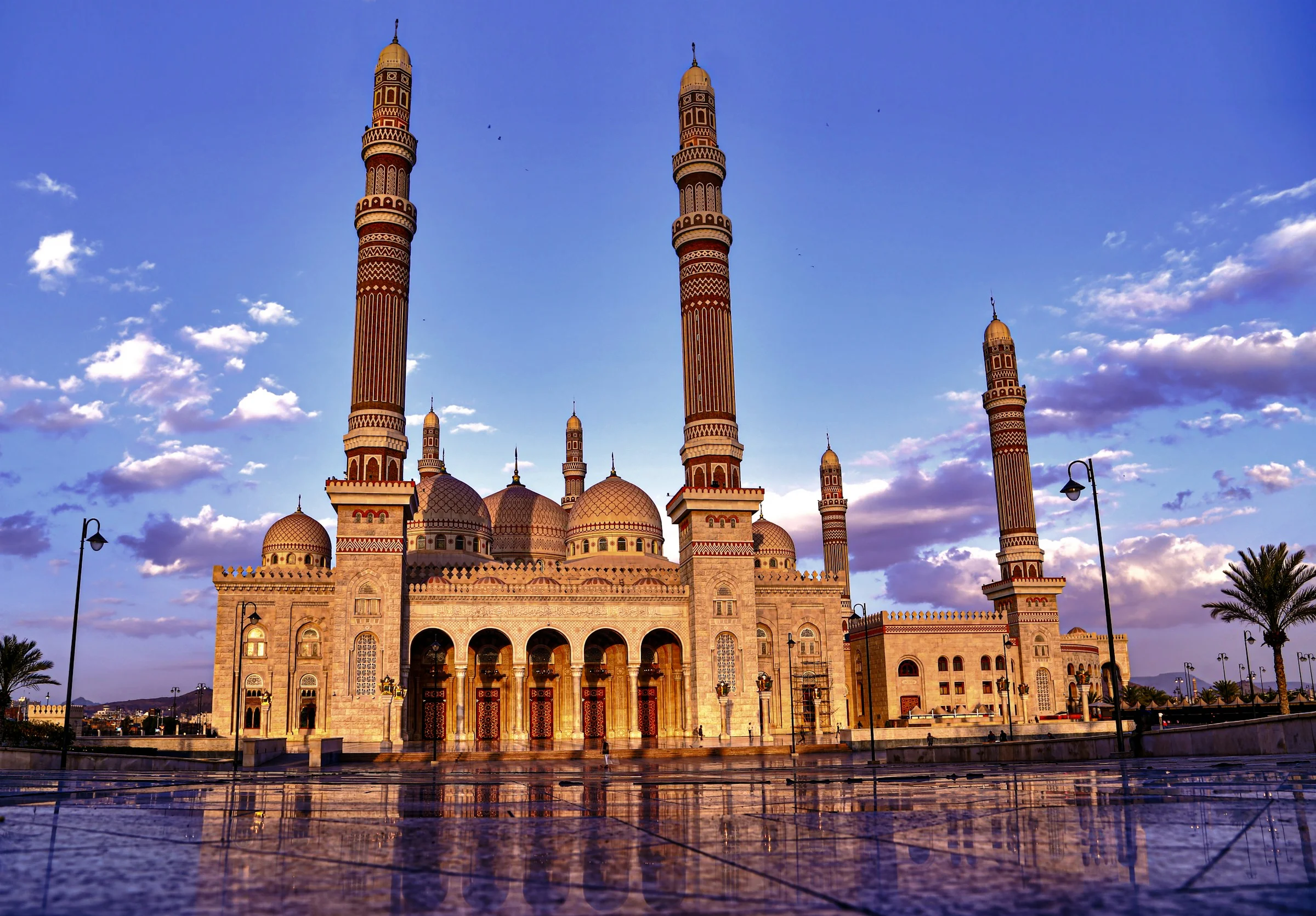 مدفوعات آمنة إلى اليمن — فحوصات ضد الاحتيال & التأمين | VelesClub Int.