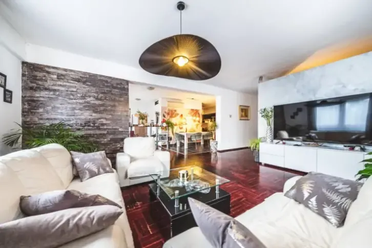 Five-bedroom apartment in Stenjevec district of Zagreb