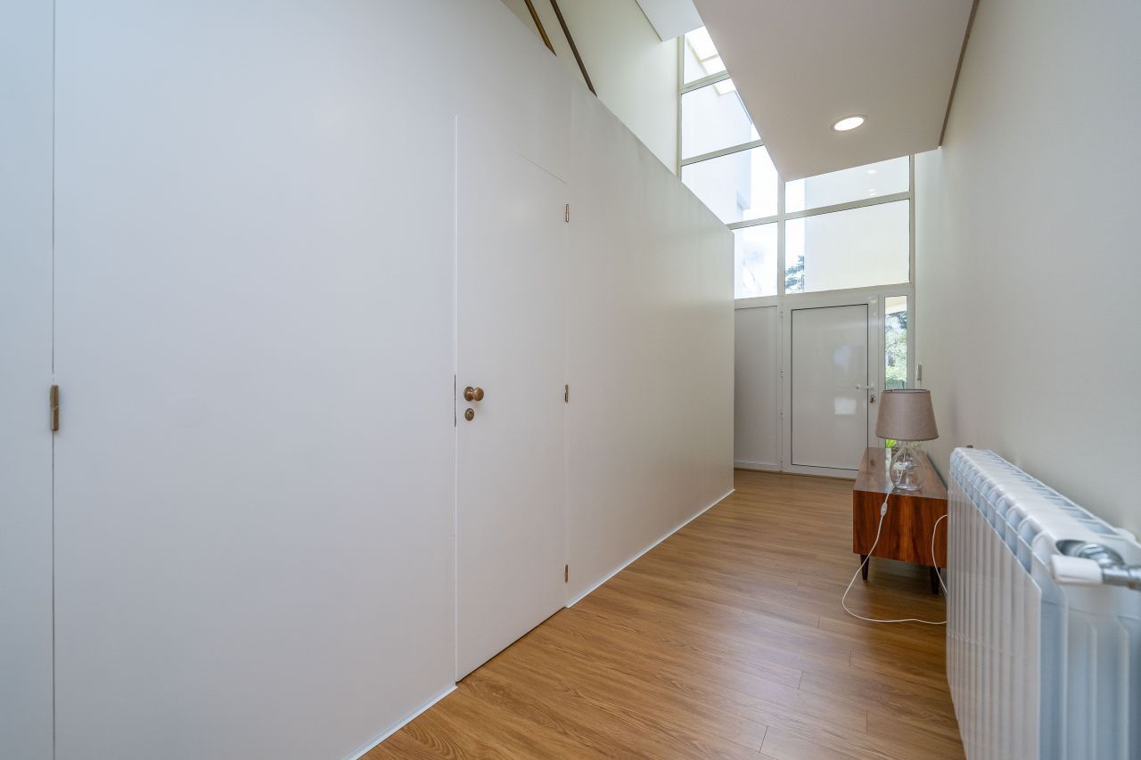 House with fine finish in Povoa de Varzim, Porto region