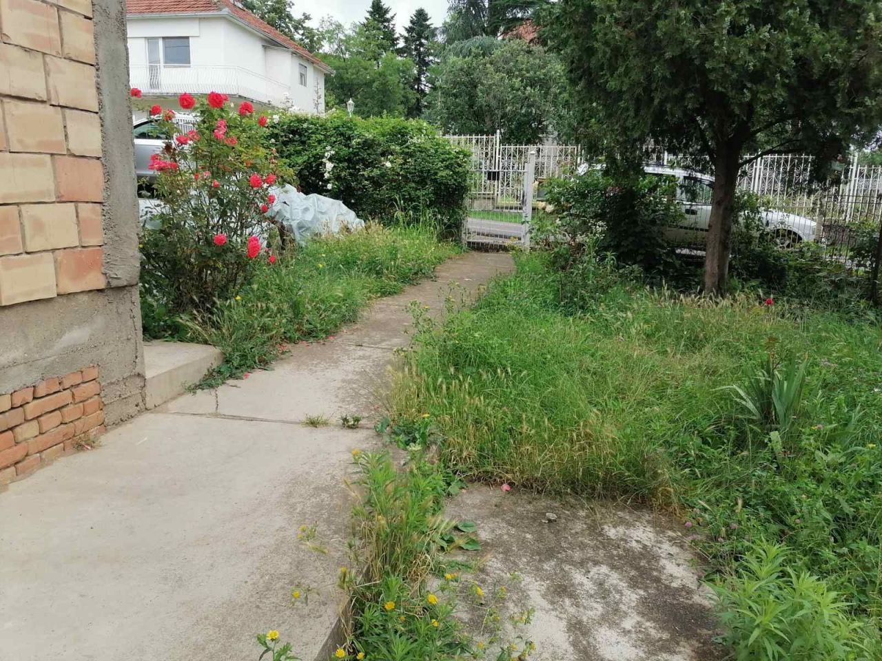 Casa 3+1 nella zona di Grotska a Belgrado, Serbia