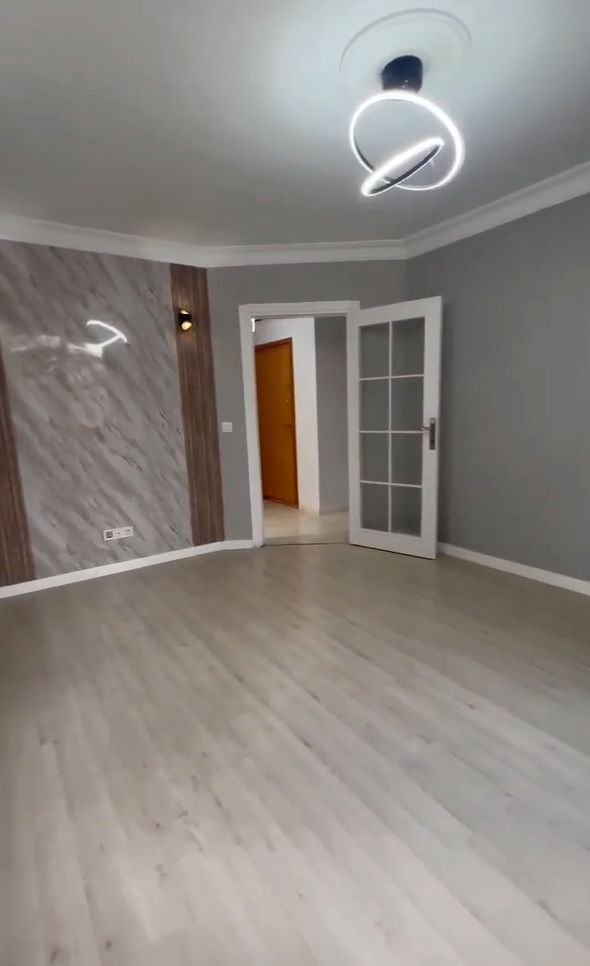 Apartamento luminoso 1+1 en Estambul