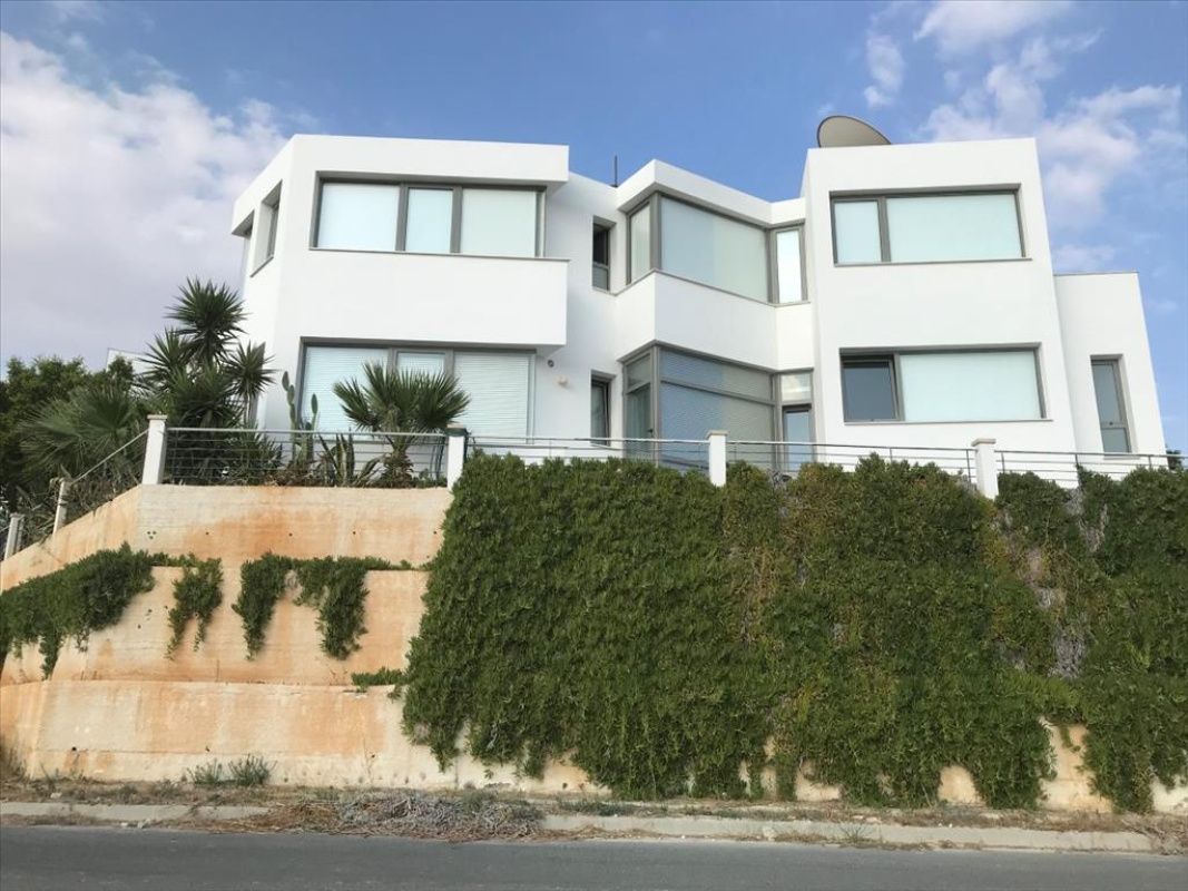 Maison 280 m² avec vue panoramique à Larnaca, Chypre