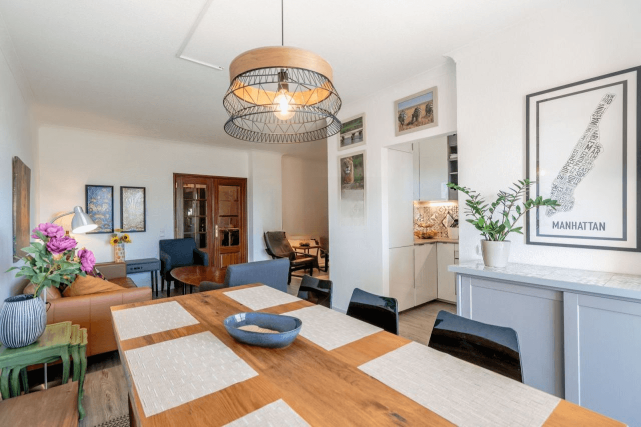 Apartment 100 m2 in coastal area in Portimao, Portugal