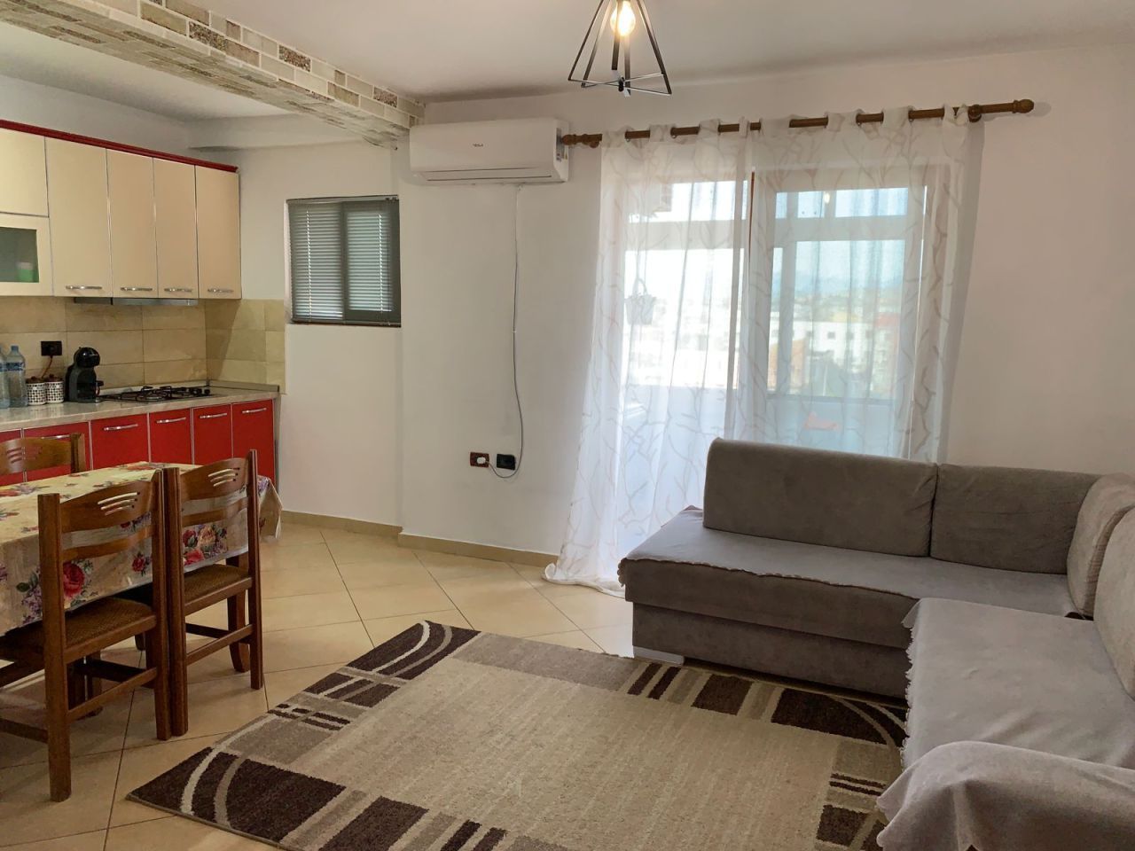 Apartamento moderno de 62 m² em Durrës