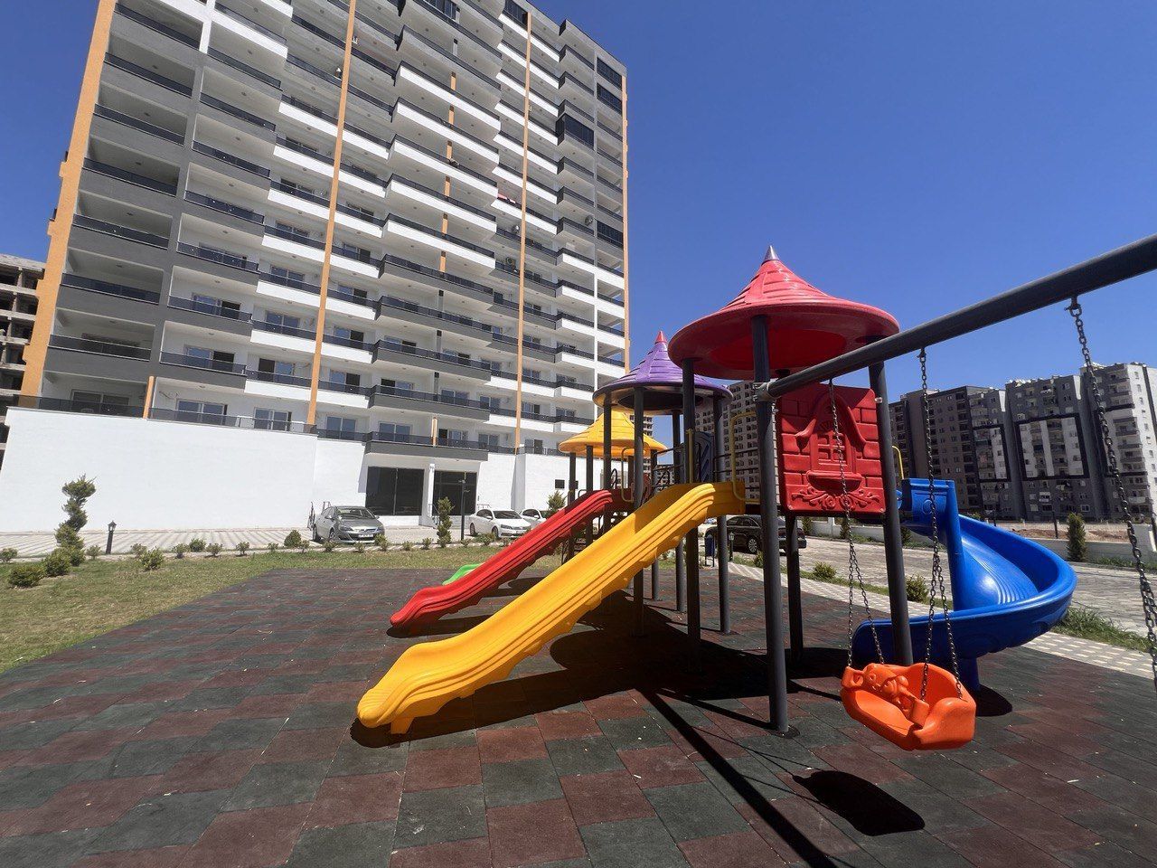 Comfortable 2+1 apartment near the Mediterranean Sea in Mersin
