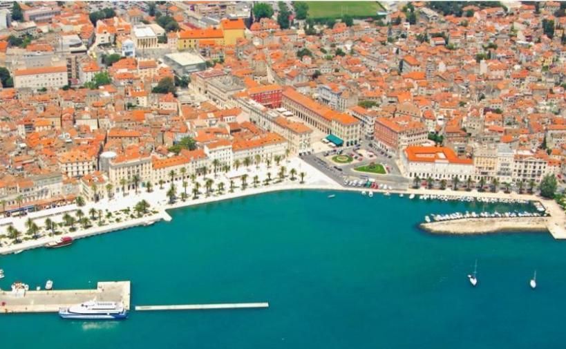 Commercial space in the very center of Split