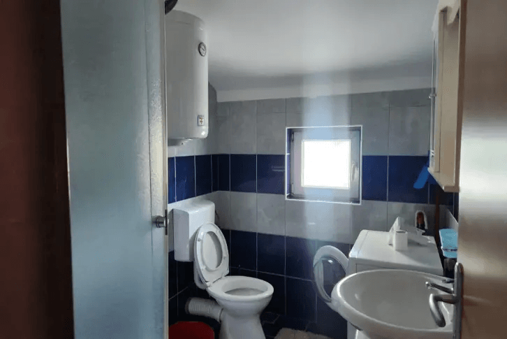 Estudio de 36 m2 en la región de Biela, Herceg Novi