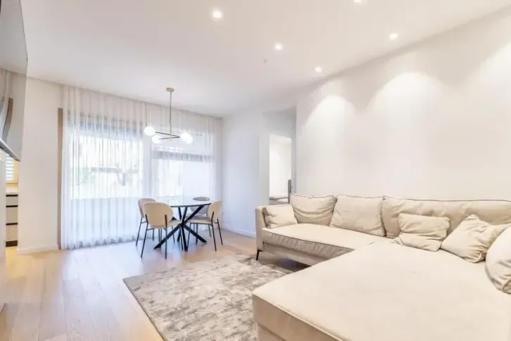 One-bedroom apartment in new building of Zagreb