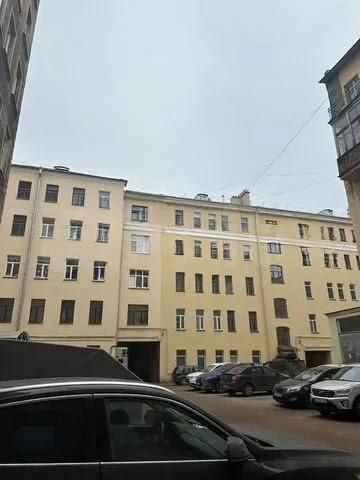 Apartment 3+1 on Chkalovsky Prospekt