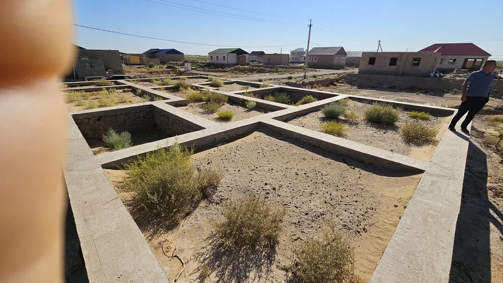 Lotto di terreno 600 m² a Nukus, Uzbekistan