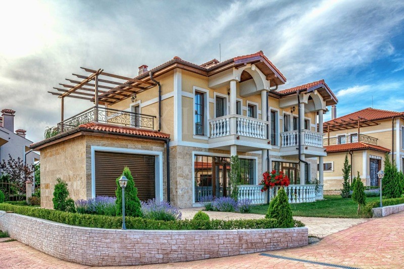 فيلا فسيحة من 3 غرف نوم في بورغاس، بلغاريا