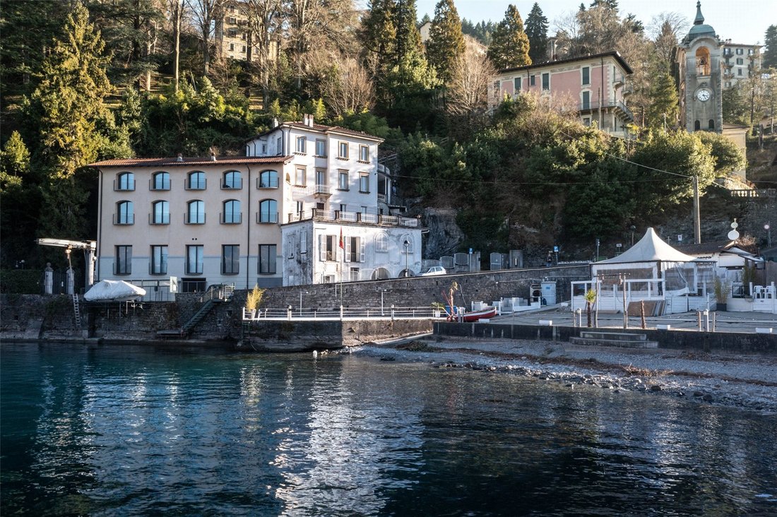 Family-friendly house 6+1 in Como, Italy