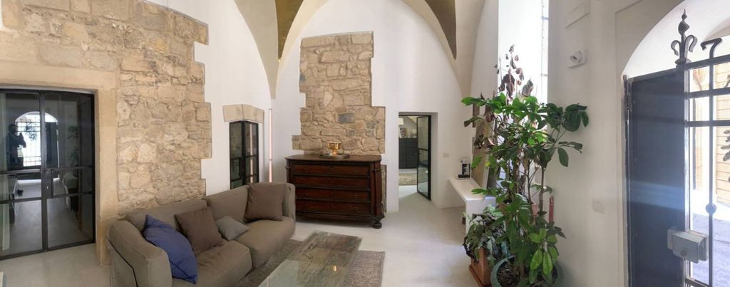 Cozy apartment 3+1 in Lecce, Italy