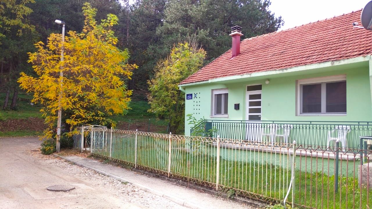 Casa 2+1 encantadora en Niksic, Montenegro