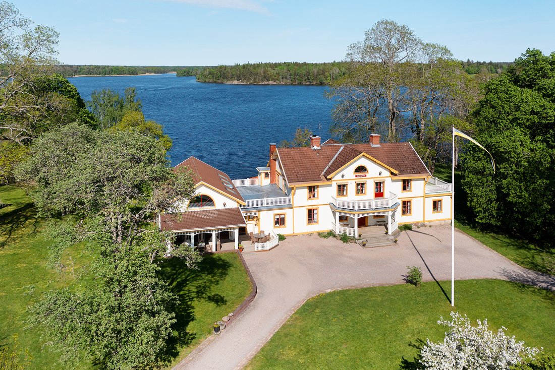 Uppsala, İsveç'te 15+1 çekici villa