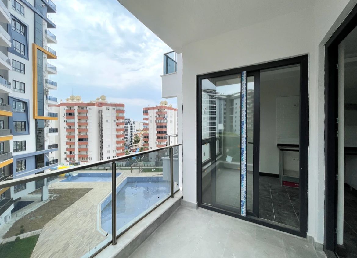 Nuevo apartamento 1+1 en Aksu Antalya