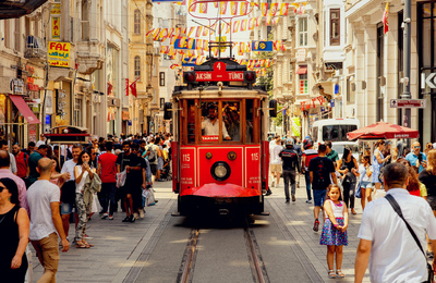 В Стамбуле введен запрет на употребление алкоголя в общественных местах